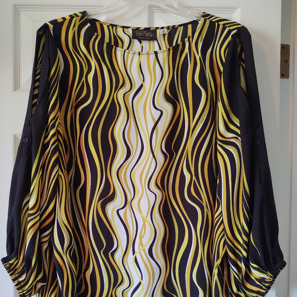 Bob Mackie Open Sleeve Tunic Size 3x